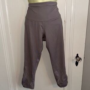 C9 by Champion mauve‎ (pink/gray) high waisted capri exercise leggings